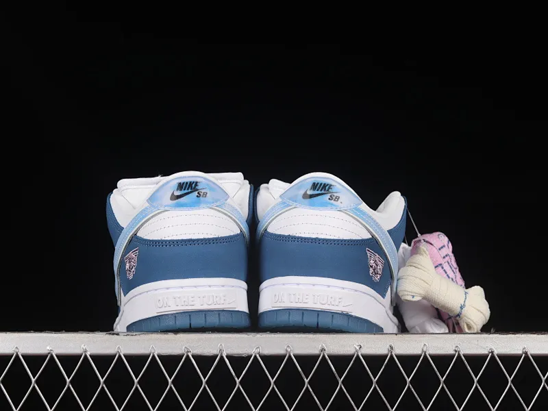 All Categories Nk SB Dunk Series Nk SB Dunk Low Low-top sneakers Pure original version Born x Raised x Nk SB Dunk American street style Joint model SB low-top sports and leisure sneakers FN7819-400